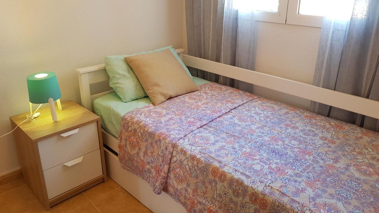 3 Bdr House Near La Zenia Private Lounge Terraces, Fire Places, Bbq, Kitchen, Parking 오리후엘라 외부 사진