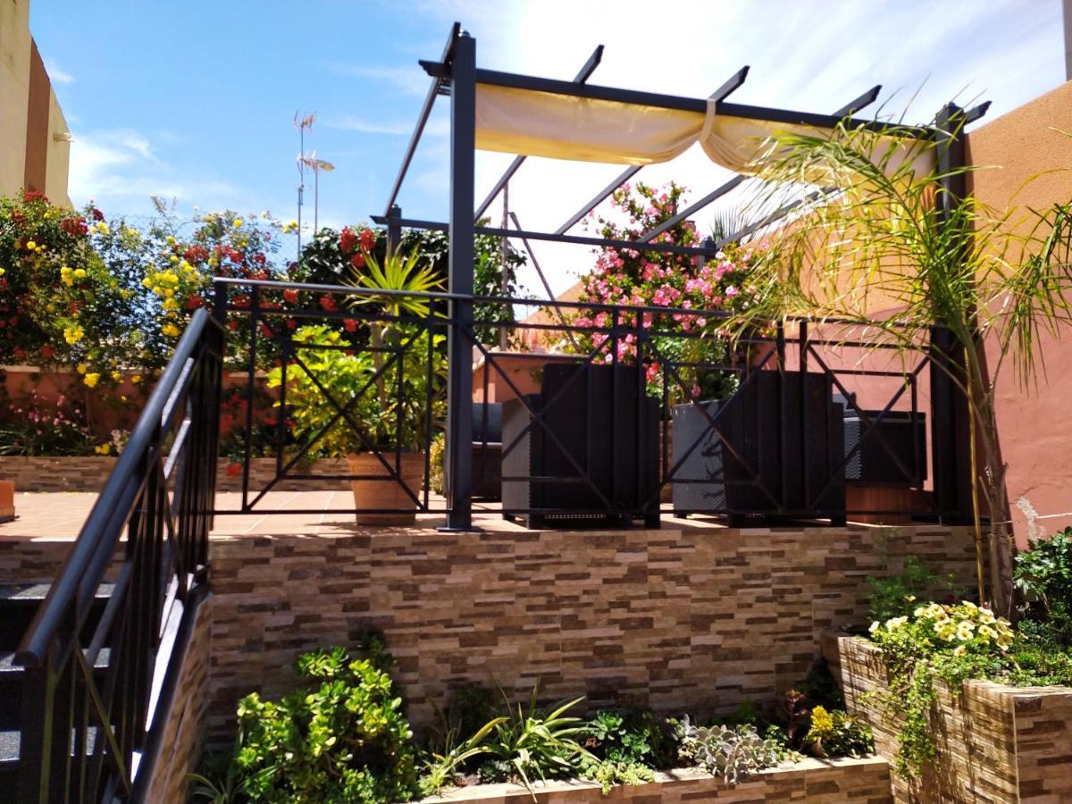 3 Bdr House Near La Zenia Private Lounge Terraces, Fire Places, Bbq, Kitchen, Parking 오리후엘라 외부 사진