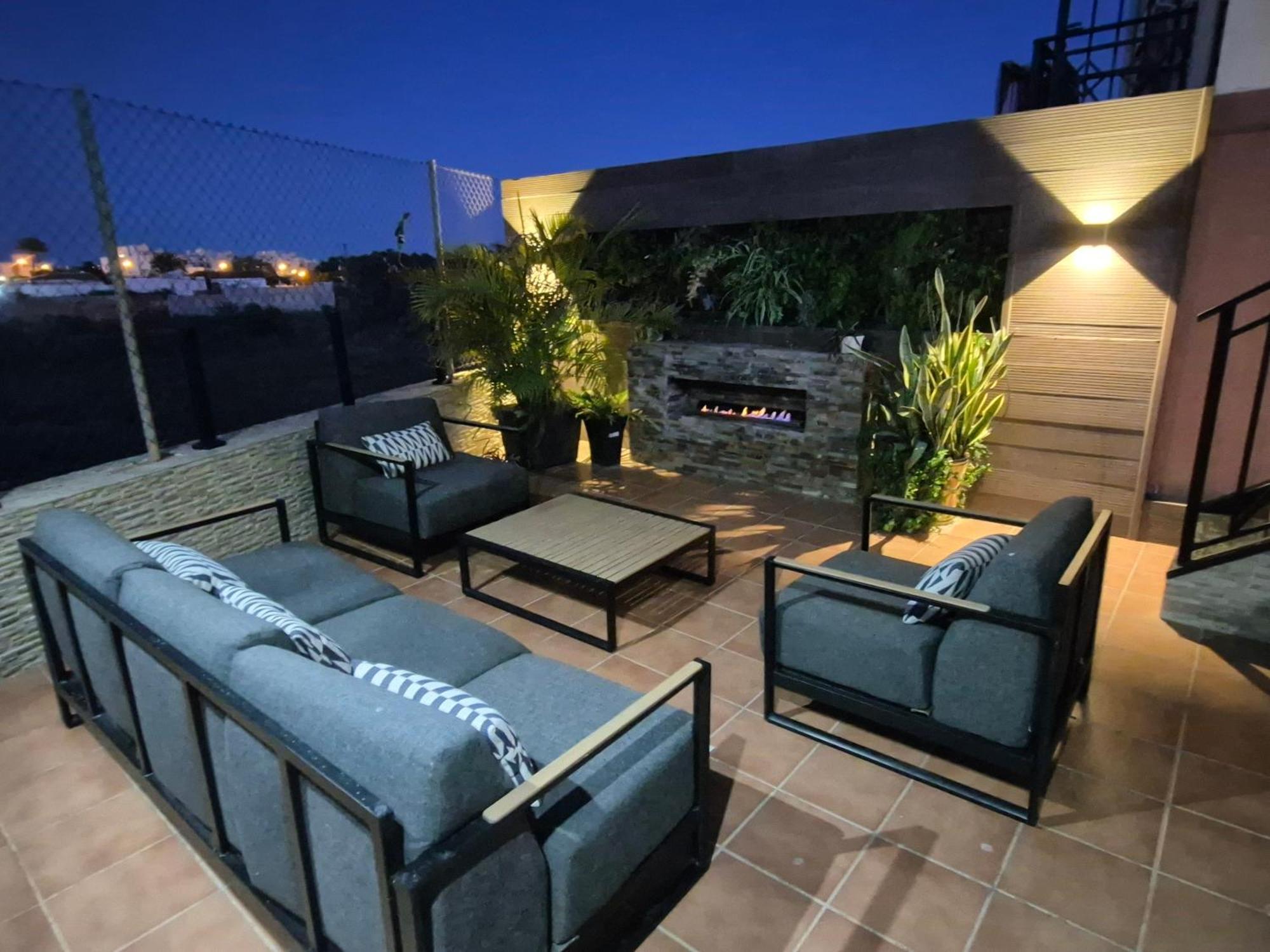 3 Bdr House Near La Zenia Private Lounge Terraces, Fire Places, Bbq, Kitchen, Parking 오리후엘라 외부 사진